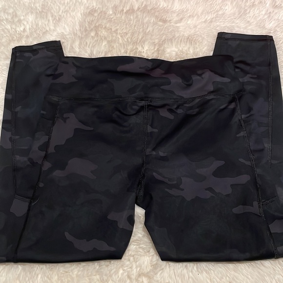 Avia Medium Camo Leggings - Picture 2 of 4